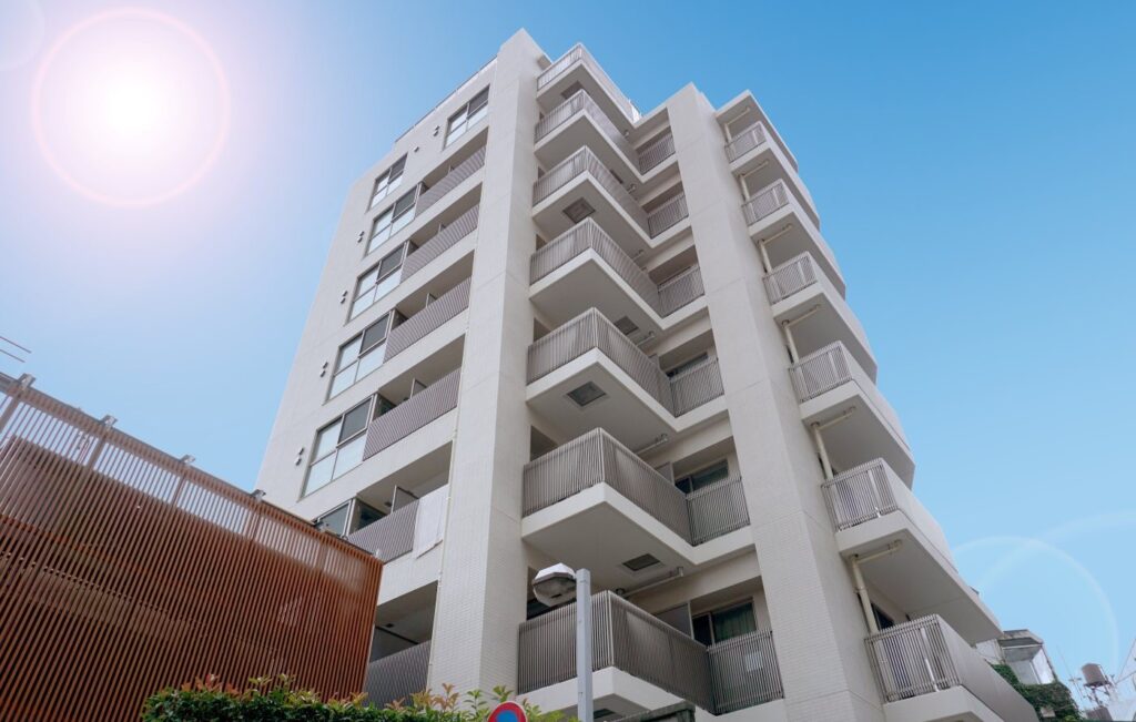 寮と一体型の校舎 外観